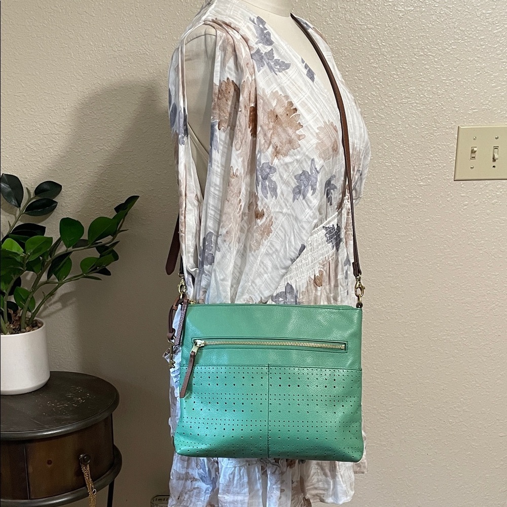 Fossil Fiona in spring green